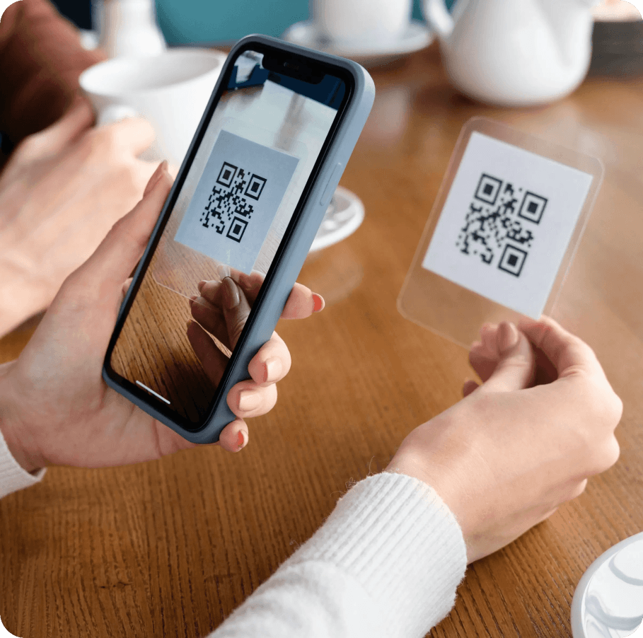 Papel Pay QR Code scanning image