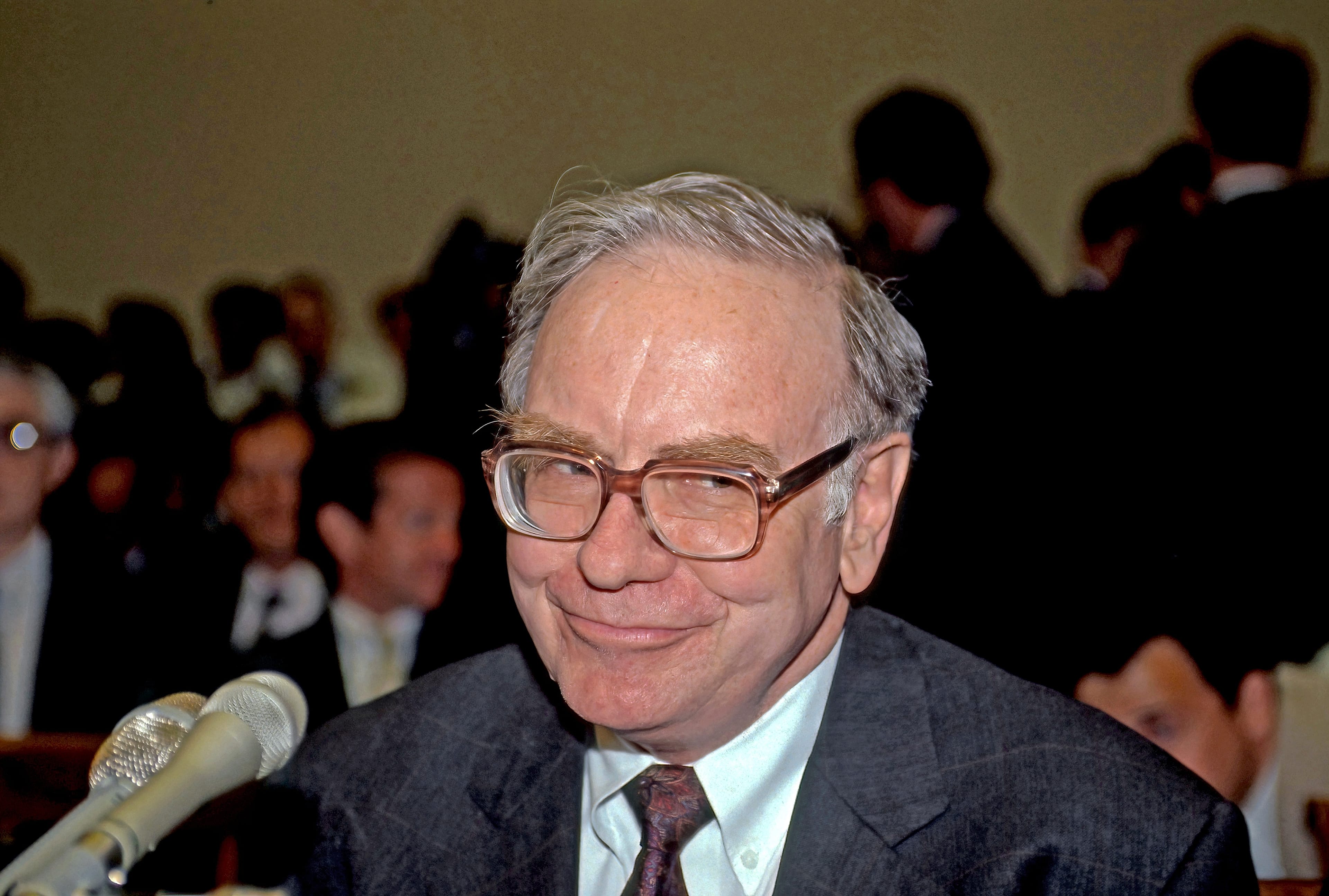 Warren Buffett ve Değer Yatırımcılığı: Efsanevi Yatırımcının Hayatı ve Felsefesi